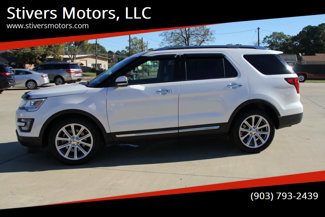 Used 2017 Ford Explorer Limited image 1