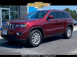 Used 2021 Jeep Grand Cherokee Laredo image 1
