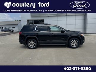 Used 2019 GMC Acadia SLE image 1