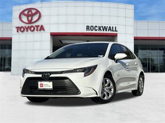 Used 2025 Toyota Corolla LE image 1