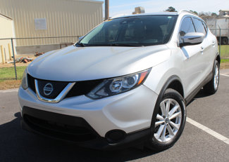 Used 2019 Nissan Rogue Sport SV image 1
