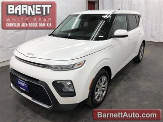 Used 2022 Kia Soul LX image 1