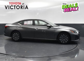 Used 2023 Nissan Altima 2.5 SV image 1