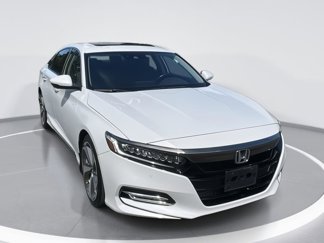 Used 2020 Honda Accord Touring image 1