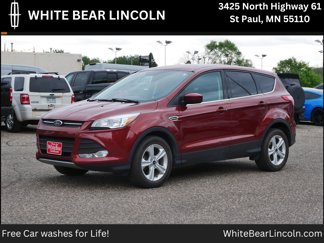 Used 2015 Ford Escape SE image 1