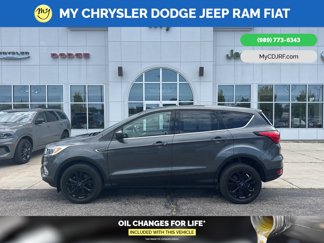 Used 2019 Ford Escape SE image 1
