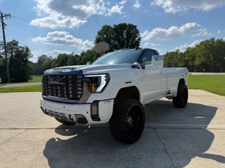 Used 2022 GMC Sierra 2500 SLE w/ SLE Convenience Package image 1