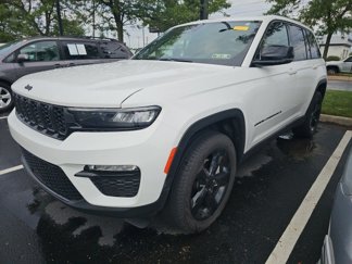Used 2023 Jeep Grand Cherokee Limited w/ Black Appearance Package image 1