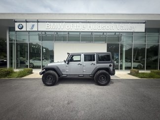 Used 2013 Jeep Wrangler Unlimited Sport image 1
