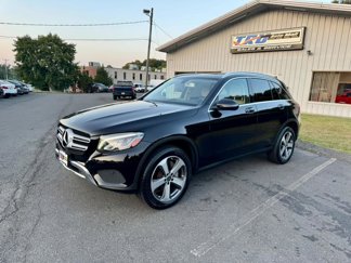 Used 2019 Mercedes-Benz GLC 300 4MATIC image 1