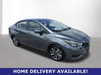 Used 2025 Nissan Versa SV image 1