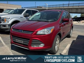 Used 2015 Ford Escape SE w/ Equipment Group 201A image 1