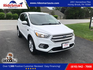 Used 2019 Ford Escape SE image 1