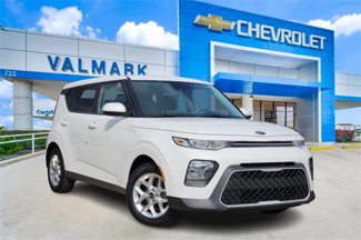 Used 2021 Kia Soul S image 1