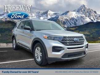 Used 2023 Ford Explorer XLT image 1