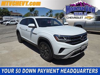 Used 2022 Volkswagen Atlas Cross Sport SE w/ Black Wheel Package image 1