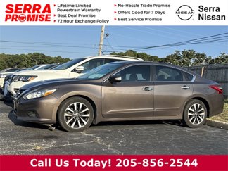 Used 2016 Nissan Altima 2.5 SV image 1