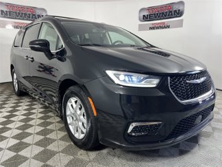 Used 2021 Chrysler Pacifica Touring-L image 1