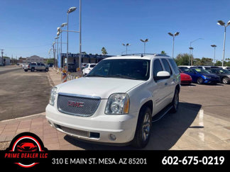 Used 2010 GMC Yukon Denali image 1