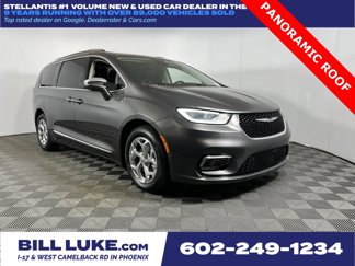 Used 2021 Chrysler Pacifica Limited w/ Uconnect Theater Family Group image 1