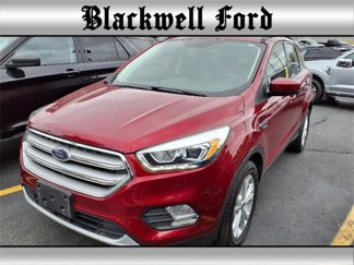 Used 2019 Ford Escape SEL image 1