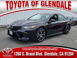 Certified 2019 Toyota Camry LE image 1