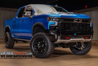 Used 2022 Chevrolet Silverado 1500 ZR2 w/ Technology Package image 1