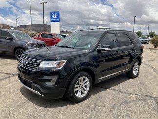 Used 2017 Ford Explorer XLT w/ Equipment Group 202A image 1