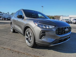 New 2025 Ford Escape ST-Line w/ Cold Weather Package image 1