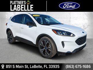 Used 2022 Ford Escape SE w/ SE Sport Appearance Package image 1