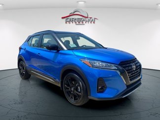 New 2024 Nissan Kicks SR w/ SR Premium Package image 1