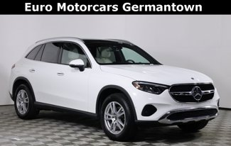 Used 2023 Mercedes-Benz GLC 300 4MATIC image 1