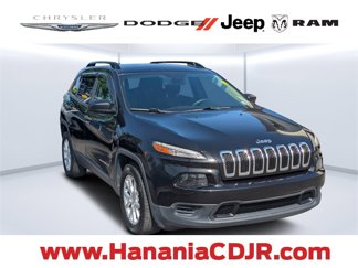 Used 2016 Jeep Cherokee Sport image 1