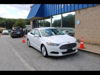 Used 2016 Ford Fusion SE image 1