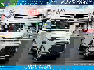 Certified 2023 Kia Soul LX image 1