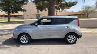 Used 2022 Kia Soul LX w/ Technology Package image 1