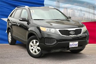 Used 2011 Kia Sorento LX image 1