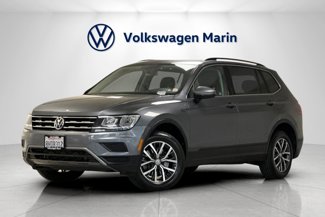 Used 2019 Volkswagen Tiguan SE w/ Panoramic Sunroof Package image 1