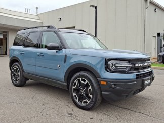 Used 2022 Ford Bronco Sport Outer Banks w/ Tech Package image 1