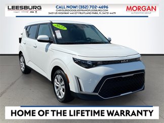 Used 2023 Kia Soul LX image 1