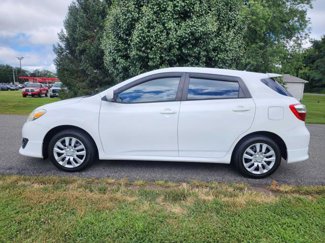 Used 2010 Toyota Matrix S image 1