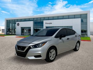 Used 2021 Nissan Versa S image 1