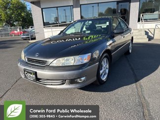 Used 2001 Lexus ES 330 image 1
