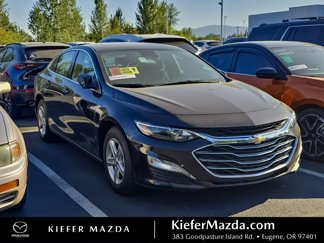 Used 2023 Chevrolet Malibu LT image 1