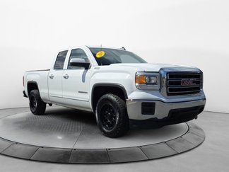 Used 2015 GMC Sierra 1500 SLE image 1