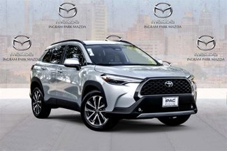 Used 2024 Toyota Corolla Cross XLE image 1