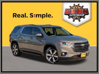 Used 2018 Chevrolet Traverse LT image 1