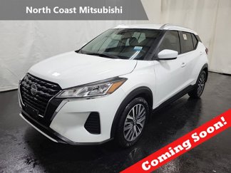 Used 2021 Nissan Kicks SV image 1