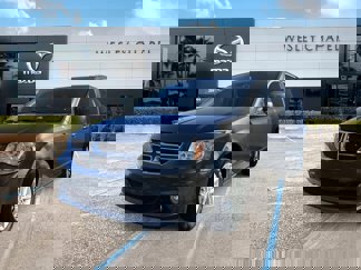Used 2019 Dodge Grand Caravan SXT image 1