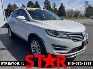 Used 2016 Lincoln MKC Select w/ Lincoln MKC Climate Package image 1
